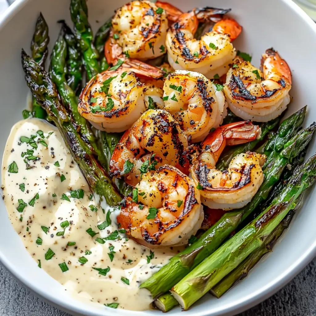 Grilled Shrimp Bowl with Asparagus & Creamy Garlic Sauce